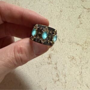 GRANDIDIERITE AND CRIVELLI STATEMENT RING
Armenta Collection Size .7